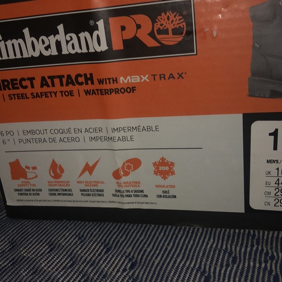 Made for comfort and versatility, this classic boot features anti-fatigue tech. - Picture 4 of 5